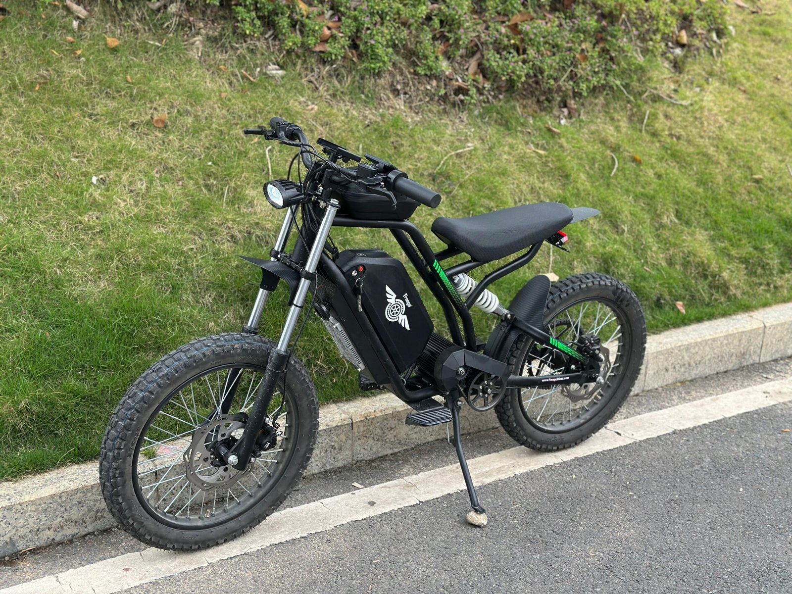 Freego Nova 3 Mid-Drive All-Terrain Dirt eBike - Image 17