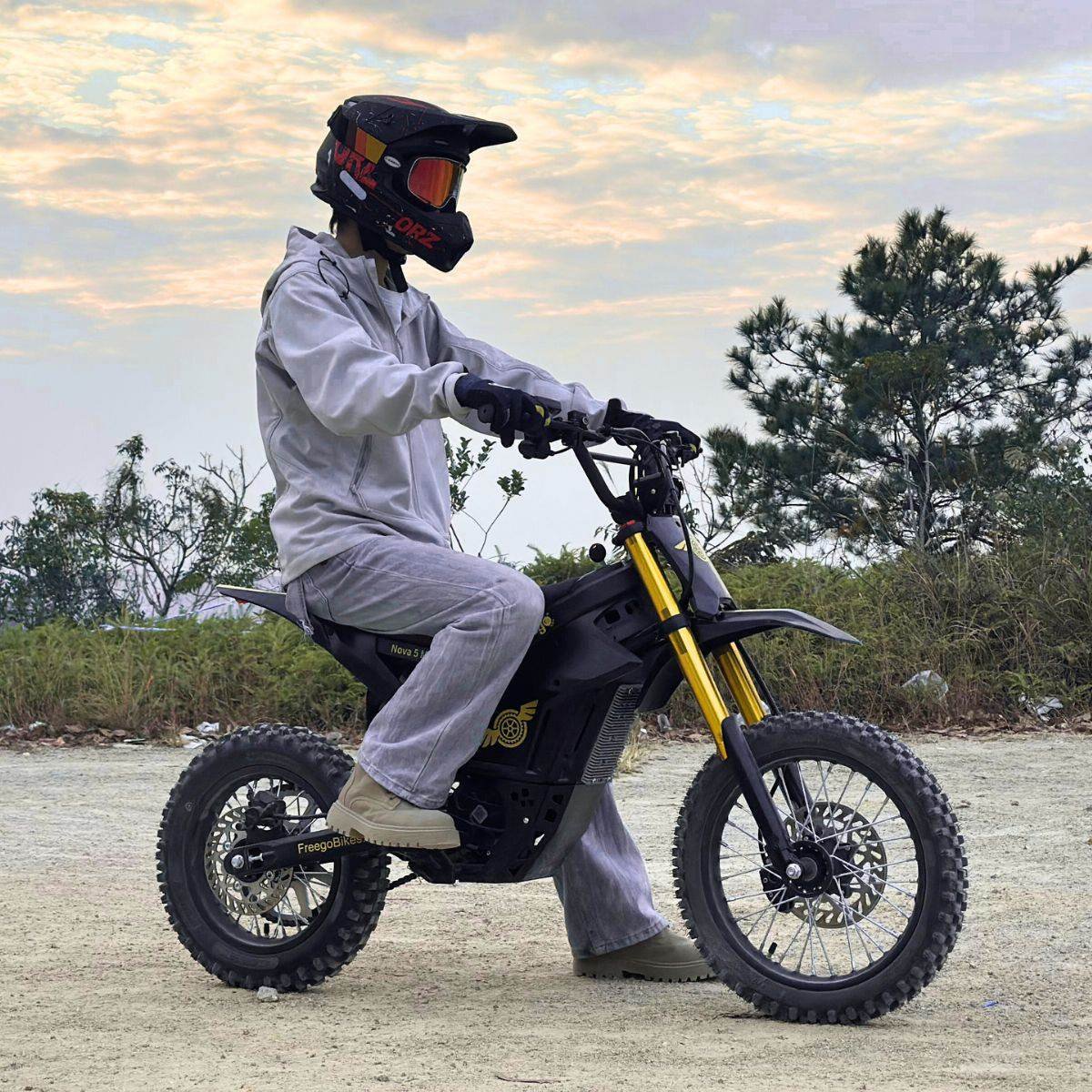 Freego Nova 5 Mini Ebike for Teens and Adults - Image 11